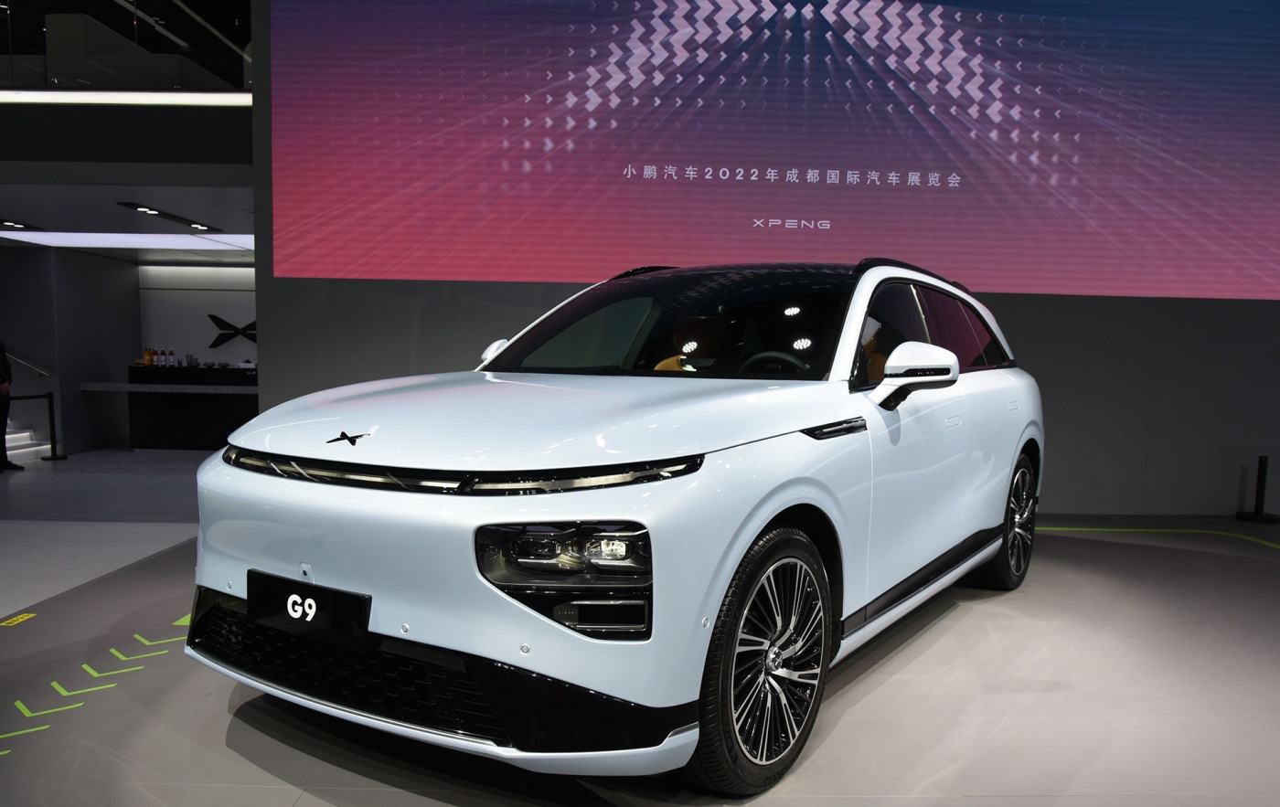 Электромобиль XPENG G9 702 MAX - Elcars | Салон